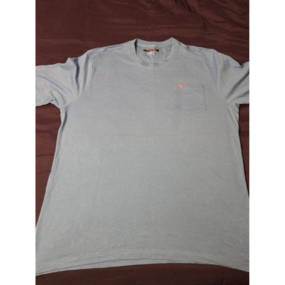 GREG NORMAN POCKET T SHIRT. MENS XL.